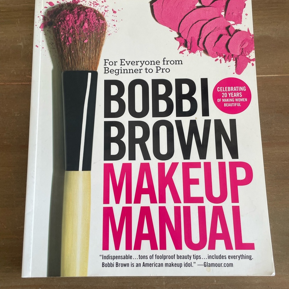 Bobbi Brown Makeup Manual - White and Pink Cover